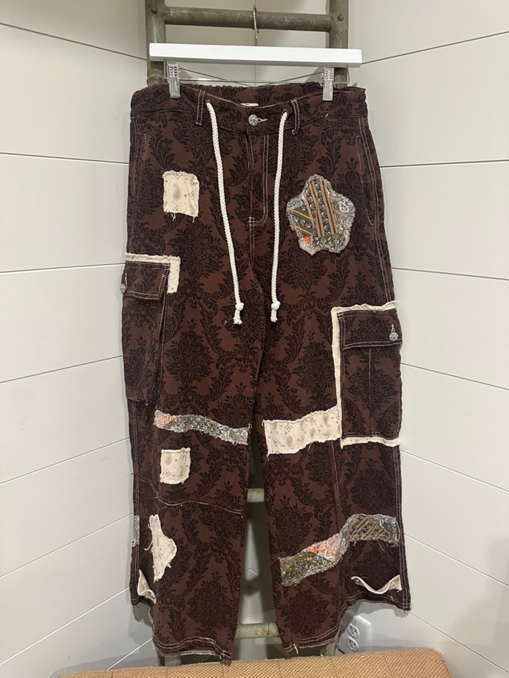 NEW 48hr POL:  “The Mallory” Wide-Leg Patchwork Cargo style  pocket Pants - Picture 5 of 6